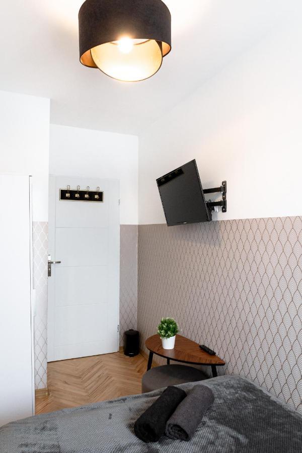 Clicktheflat Conrada Apart Rooms Βαρσοβία Εξωτερικό φωτογραφία