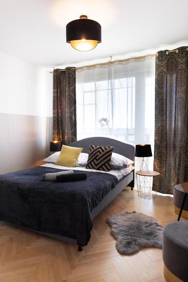 Clicktheflat Conrada Apart Rooms Βαρσοβία Εξωτερικό φωτογραφία